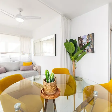 Flores Centro By Aora * 马尔韦利亚